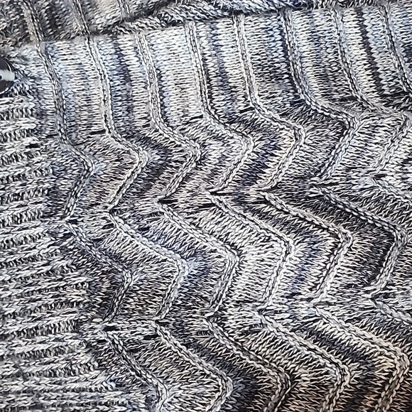 Lane Bryant Open Knit Thin Sweater sz 22/24 - Picture 8 of 11